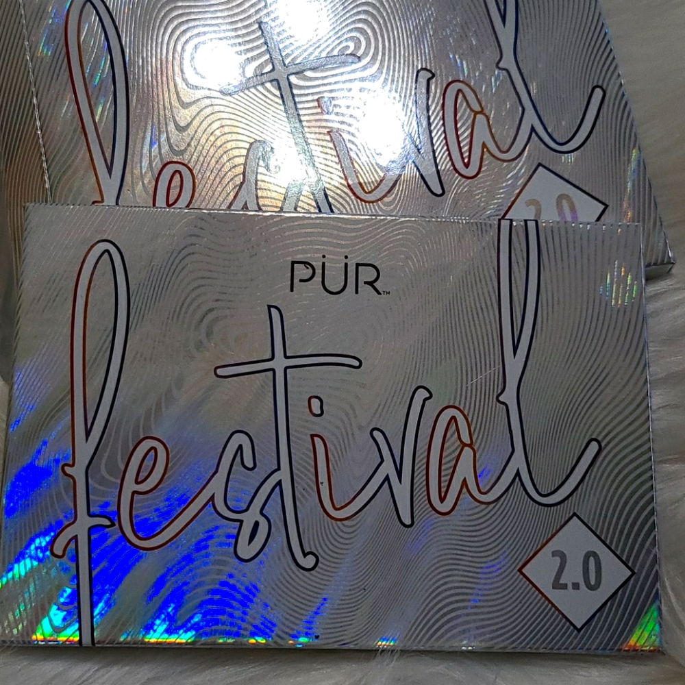 PUR Festival 2.0 eyeshadow palette